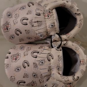 Freshly Picked "Lucky" soft sole toddler shoes
